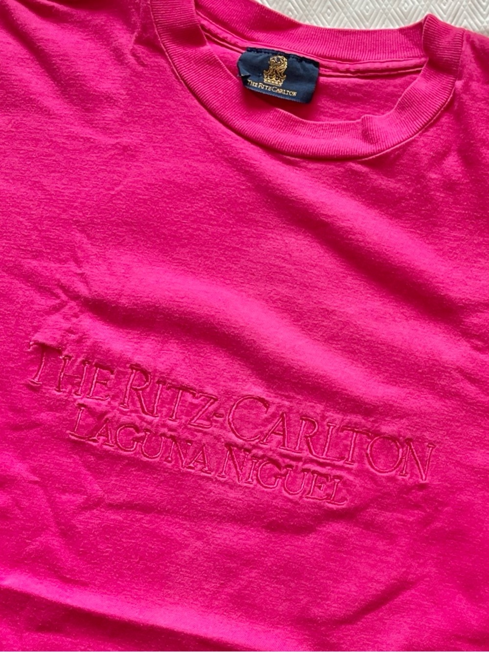 VTG Ritz-Carlton Hotel Shirt Pink Spell Out Adult XL Laguna Niguel Embroidered